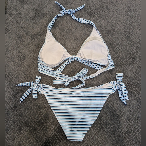 Women's size Large bikini. - Picture 2 of 5